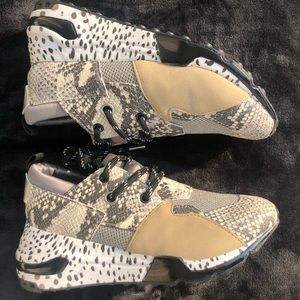 Steve Madden sneakers